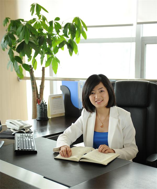 謝洪燕—琴心劍膽行業花